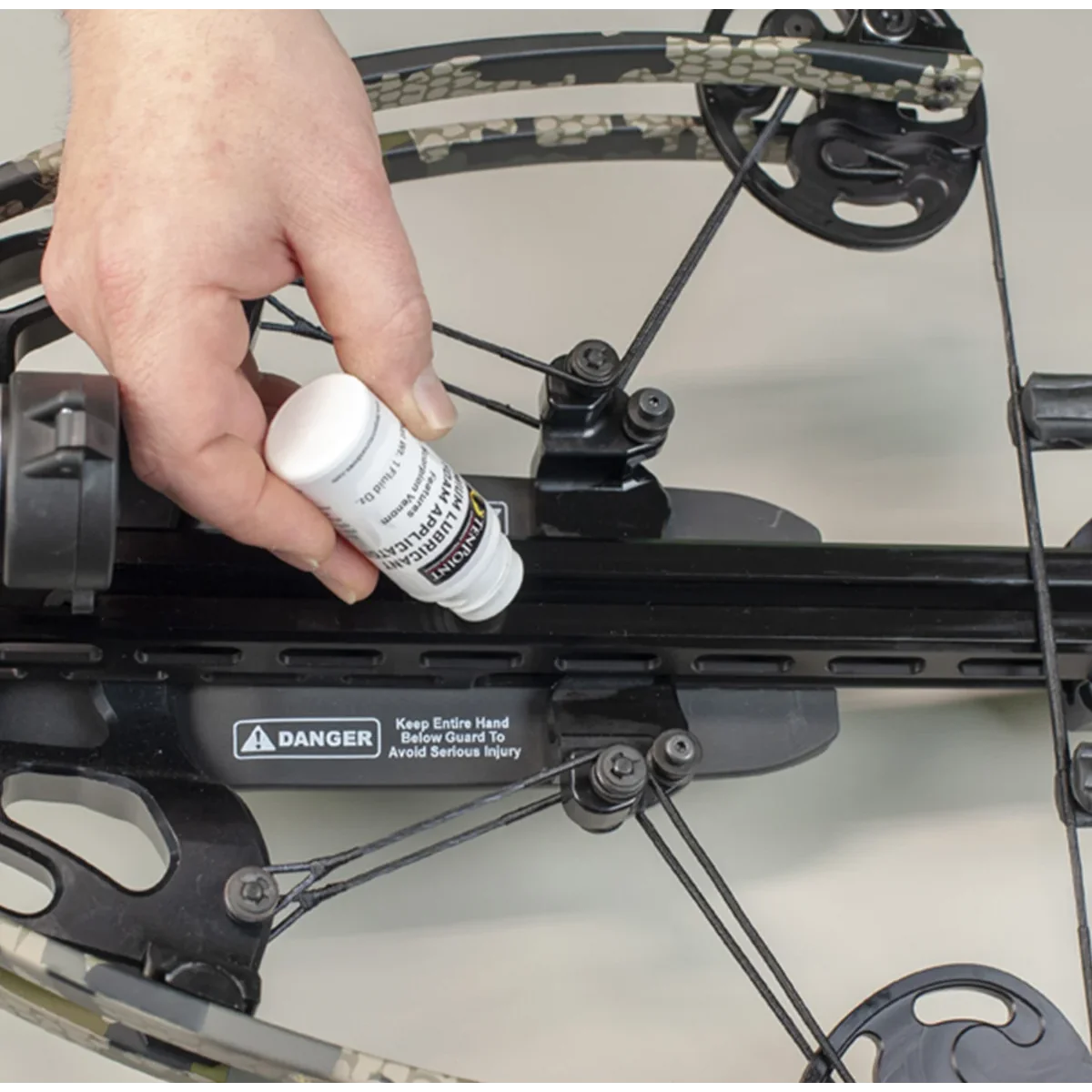 TenPoint Premium Lubricant w/foam applicator - Image 3